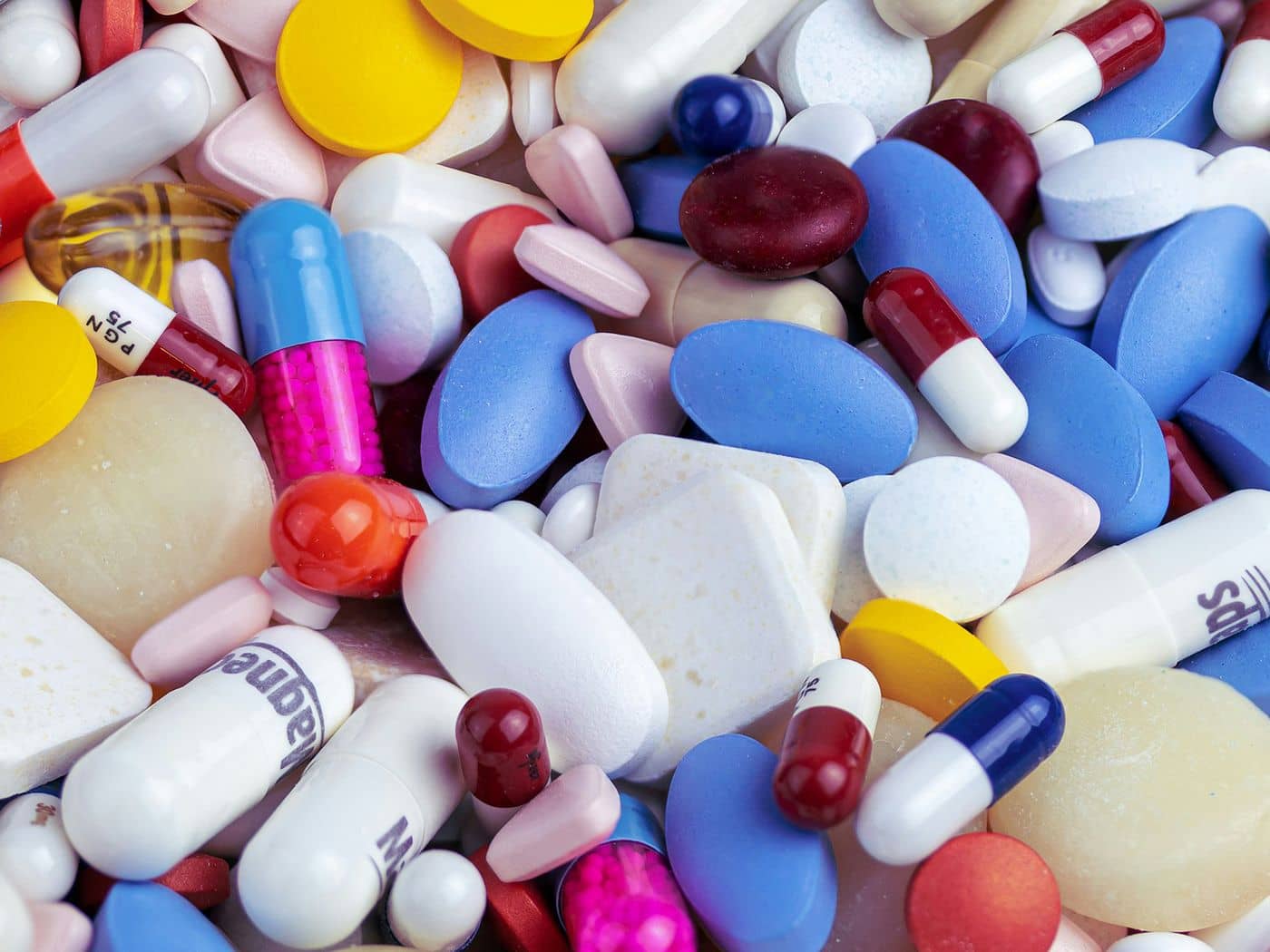 Viales farmacéuticos en embalaje regulado